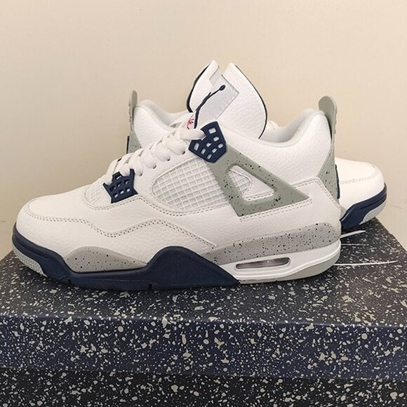 Size 10- Air Jordan 4 Retro Mid Midnight Navy Brand New Basketball Shoes